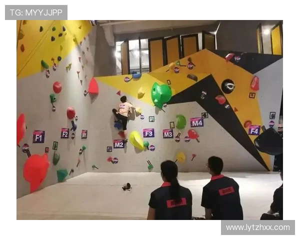 上海极限运动队在攀岩联赛中以66分领先其他队伍表现出色