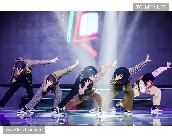 全国街舞大赛特别报道成都街舞队如何从默默无闻到闪耀舞台的成长历程