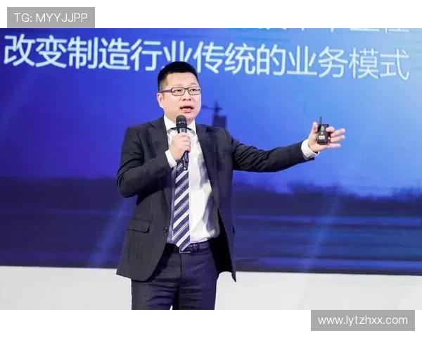 李强专访：从青涩少年到足球巨星的奋斗与梦想回顾