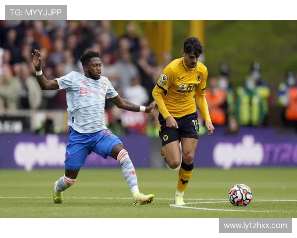 狼队与曼联激战正酣高清直播全程回顾精彩瞬间不容错过 狼队与曼联激战正酣高清直播全程回顾精彩瞬间不容错过