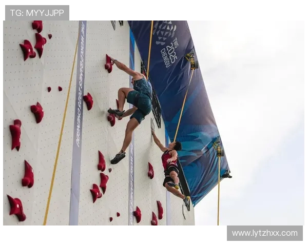 成都攀岩队技术解析：探索攀岩运动的技巧与训练方法