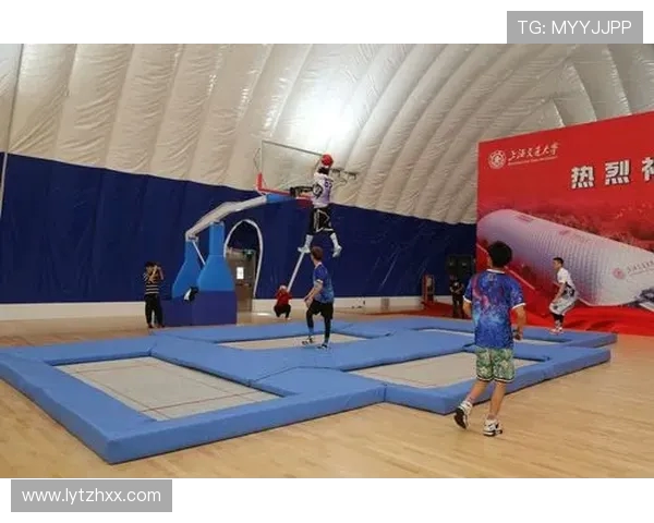 深圳极限运动队引发的意识形态争议与社会反响探讨