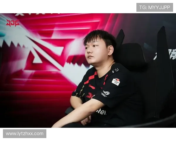 独家分析：JDG灵活性与其他战队的深度对比与启示